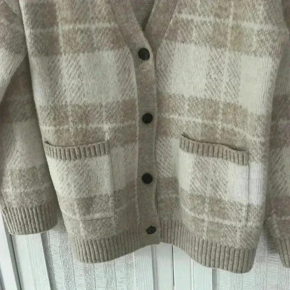 Rails Cardigan Runi Wool Camo Green Women's Sz M and L available MSRP $248 - Picture 7 of 8